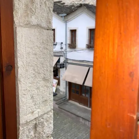 And Val-mar * Gjirokastër