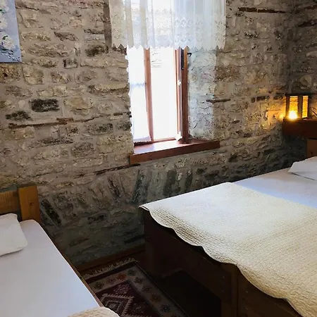 And Val-mar Vandrerhjem