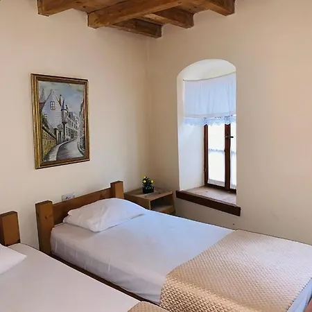 And Val-mar * Gjirokastër