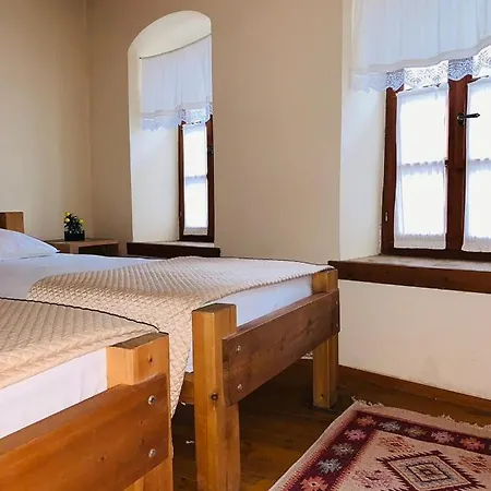 And Val-mar Vandrerhjem