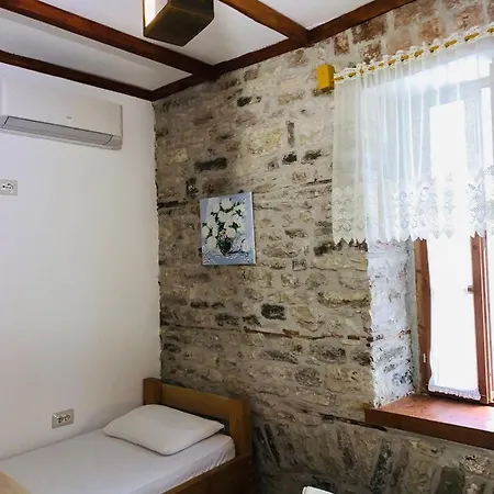 Albergue And Val-mar *